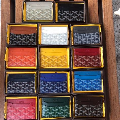 goyard card holder color